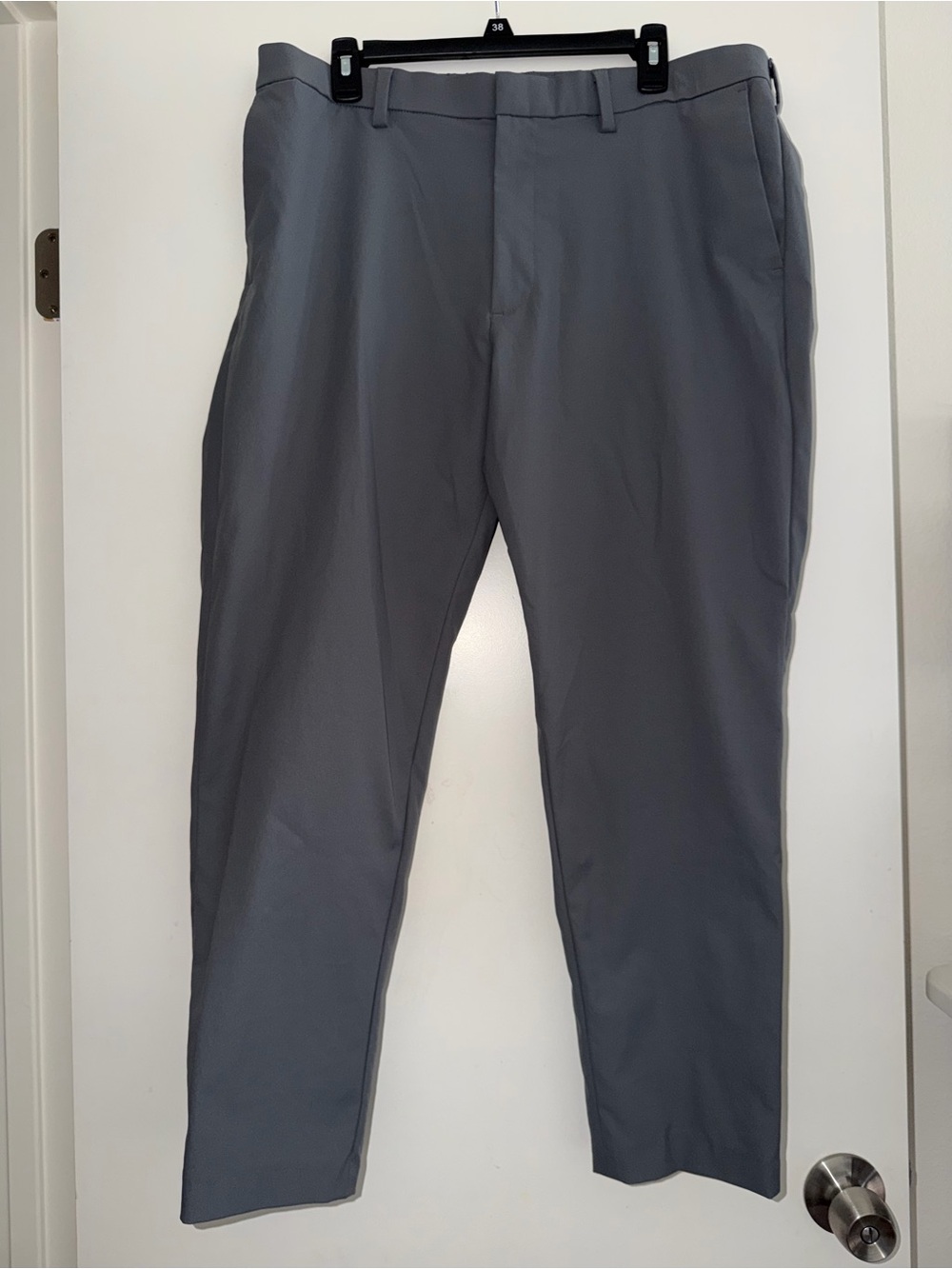 Banana republic Athletic Slim Performance Pant 38x29